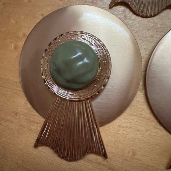 Vintage brooch bundle - Picture 9 of 9